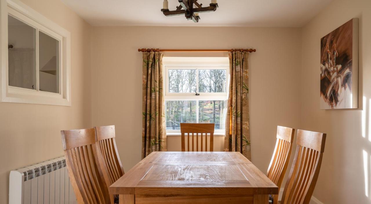 Jubilee Cottage Rusland Esterno foto